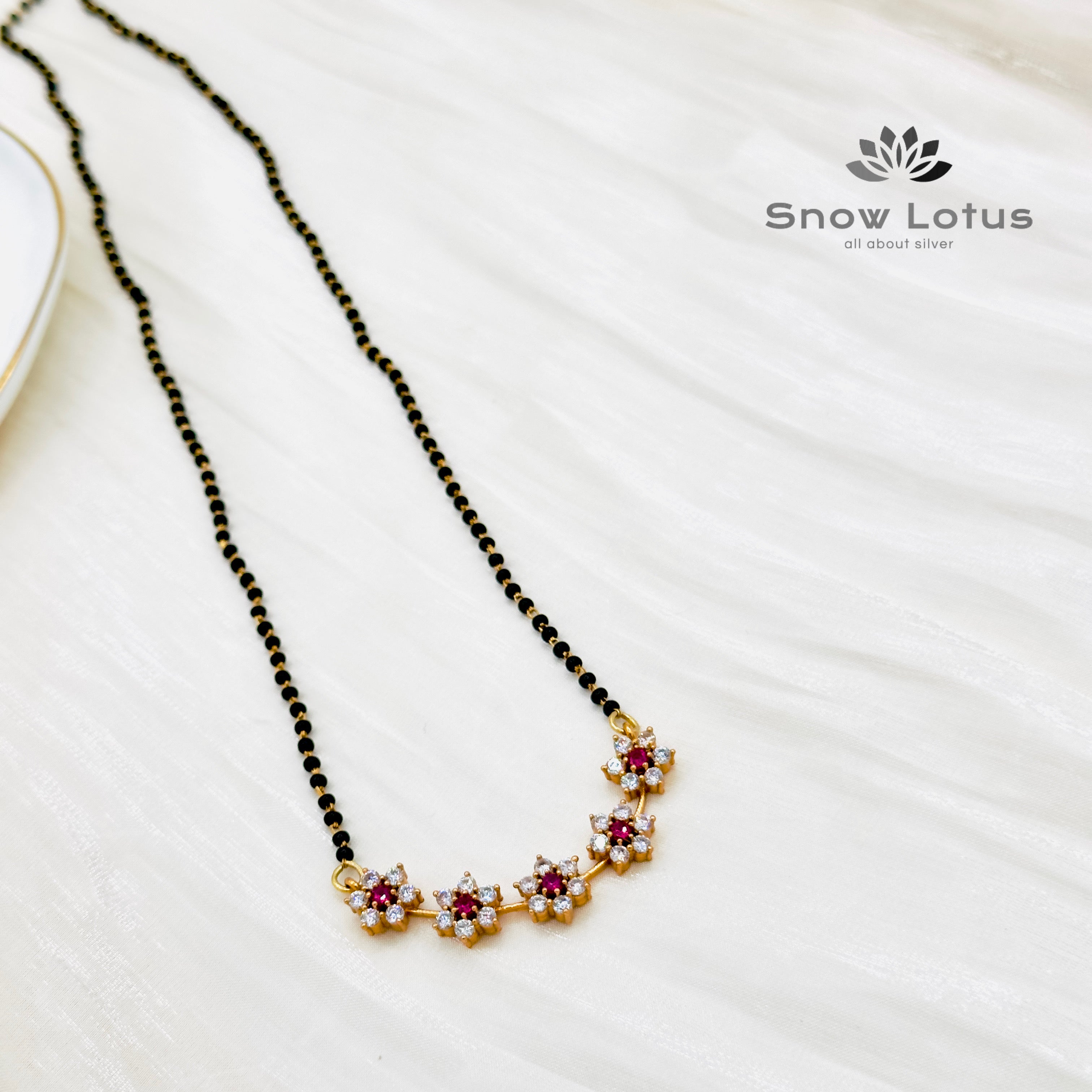 Pent Flower Mangalsutra