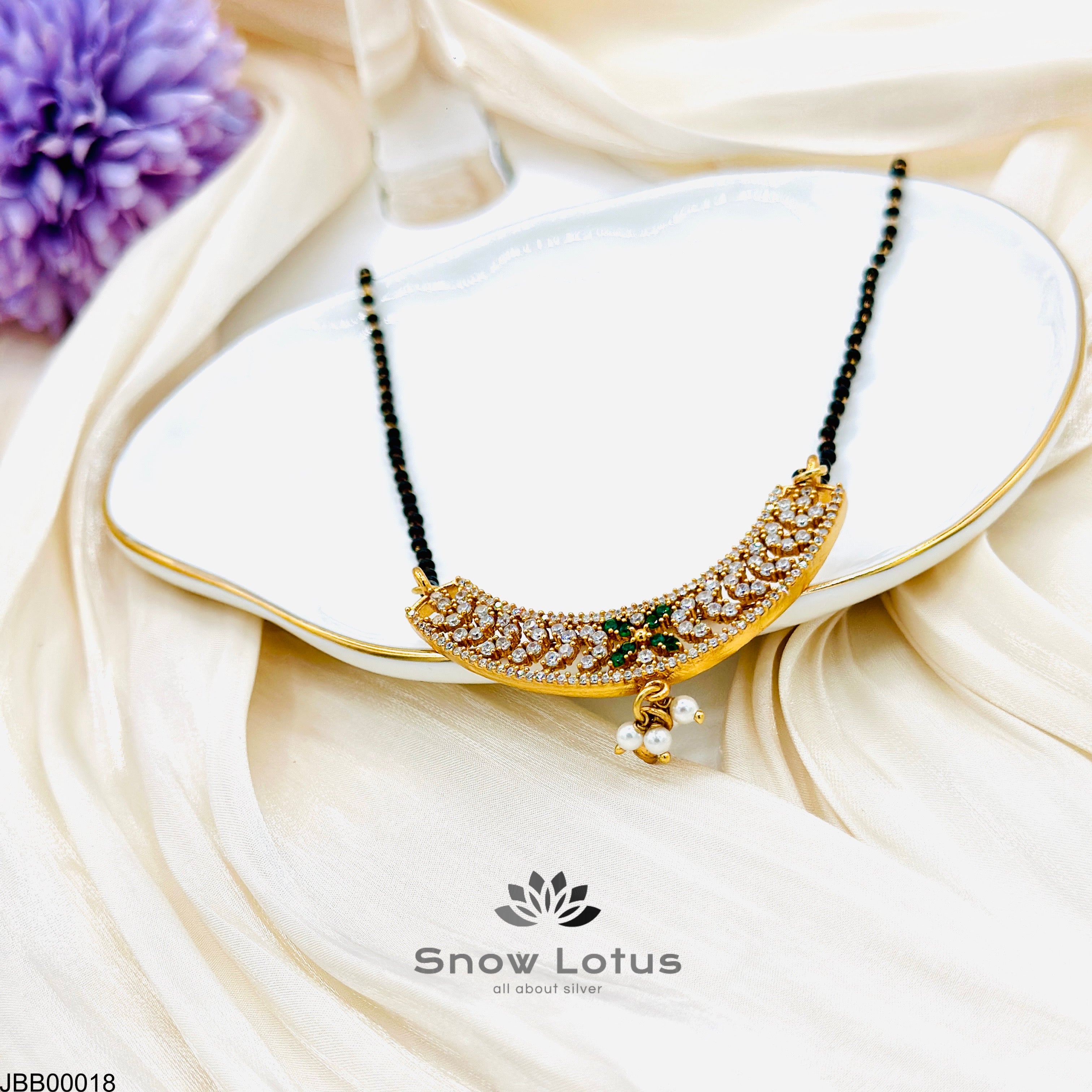 Leaf Moon Mangalsutra