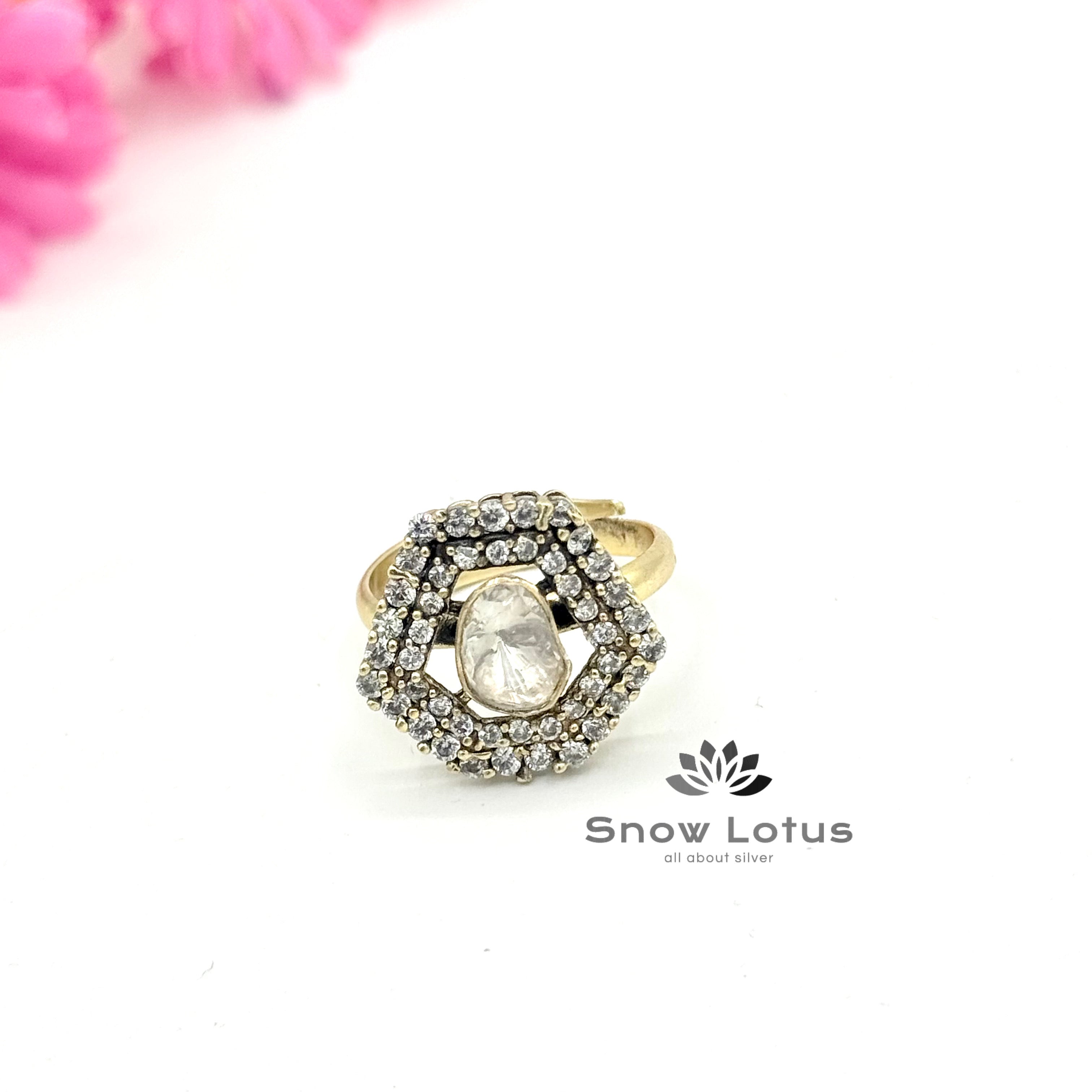 Gorgeous Moissanite Finger Ring