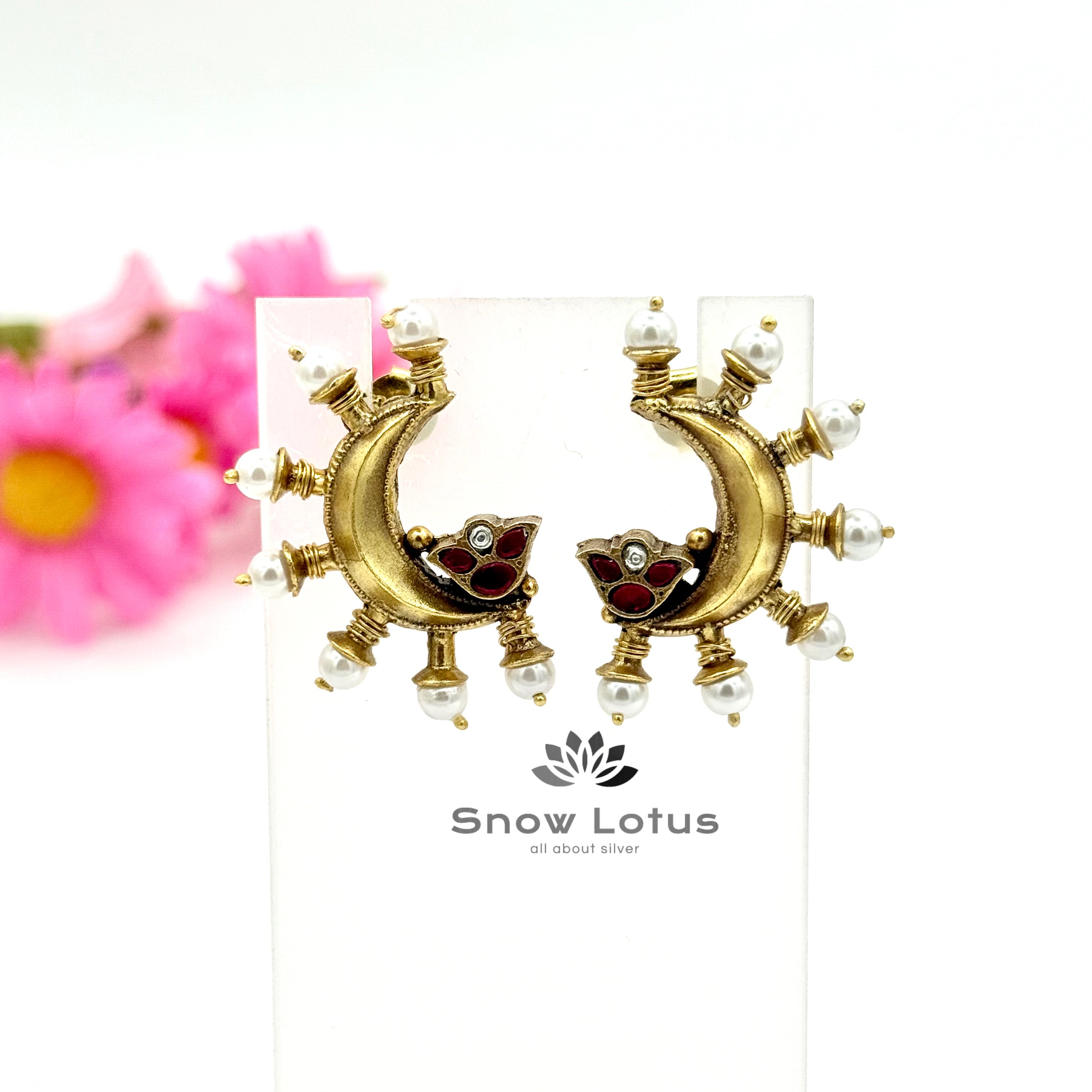 Half Moon Kundan Studs