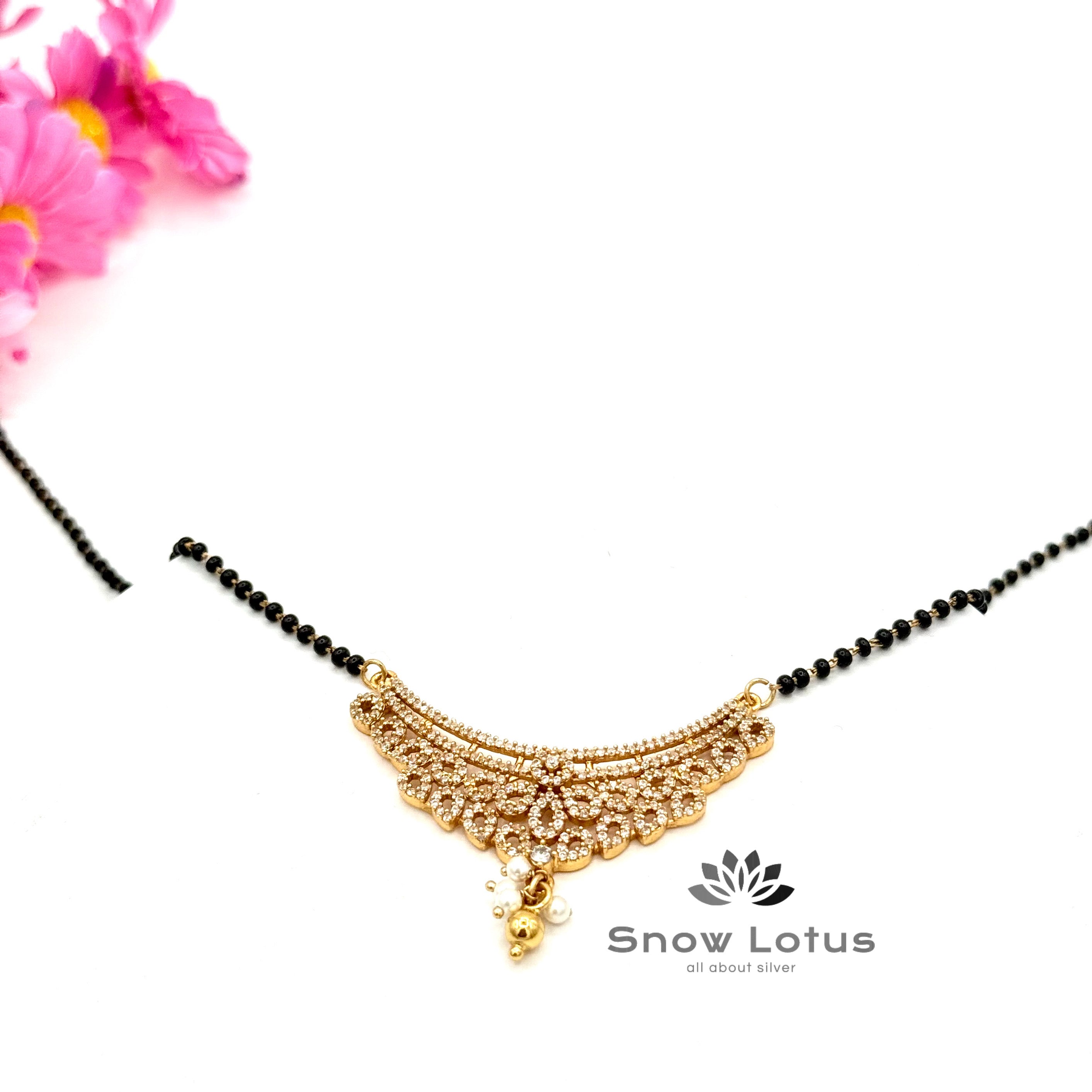 White Leaves Mangalsutra