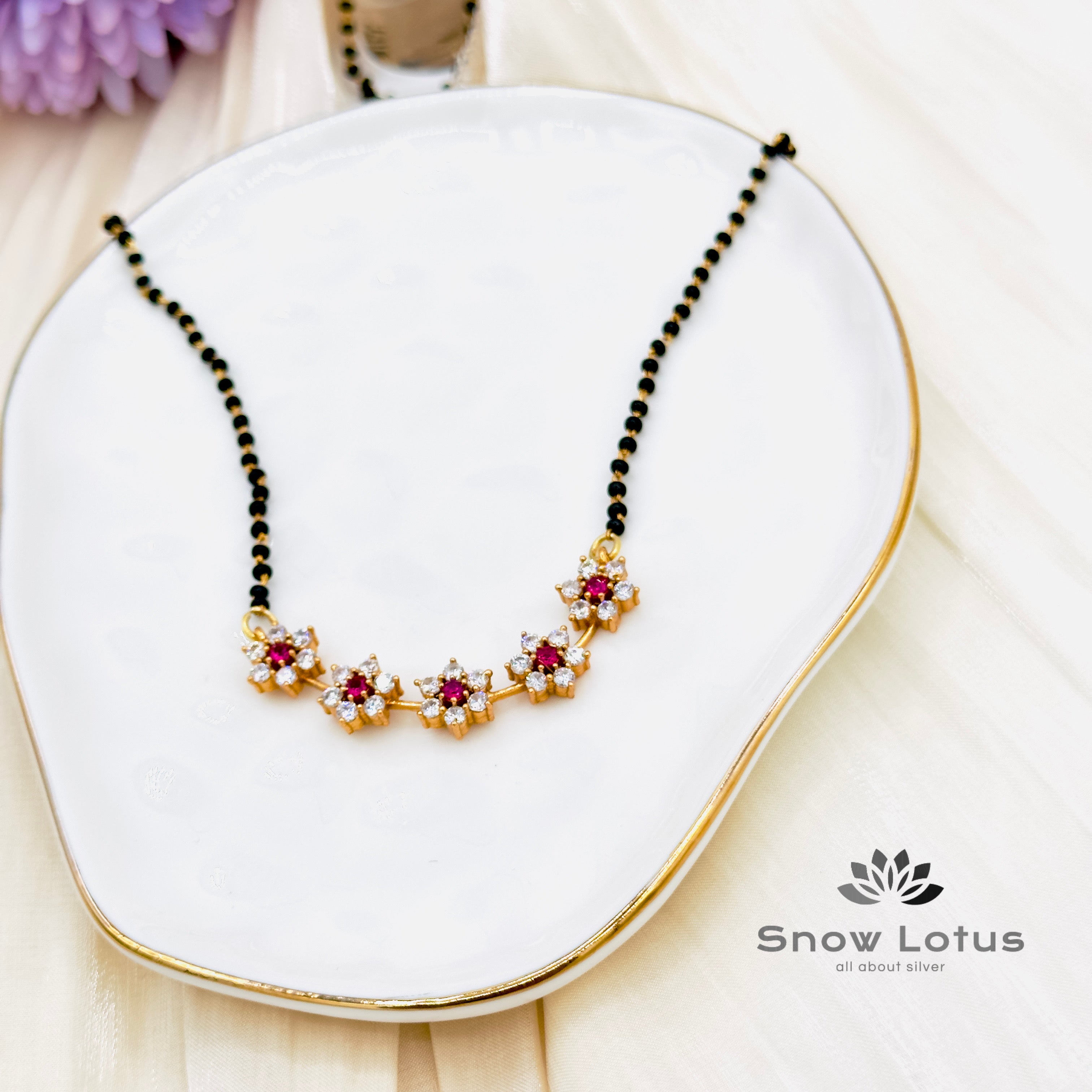 Pent Flower Mangalsutra