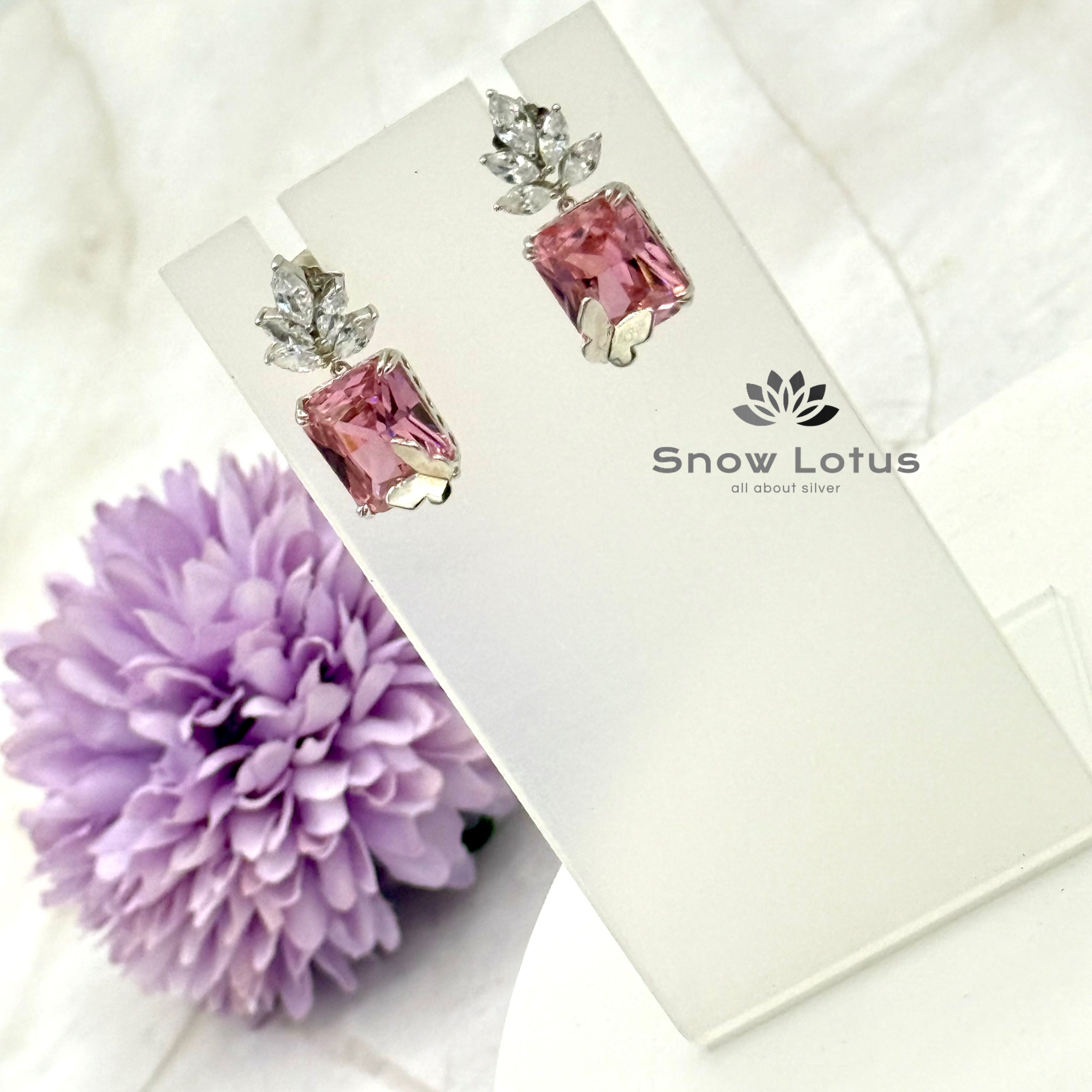 Pinkish Leafy Earrings