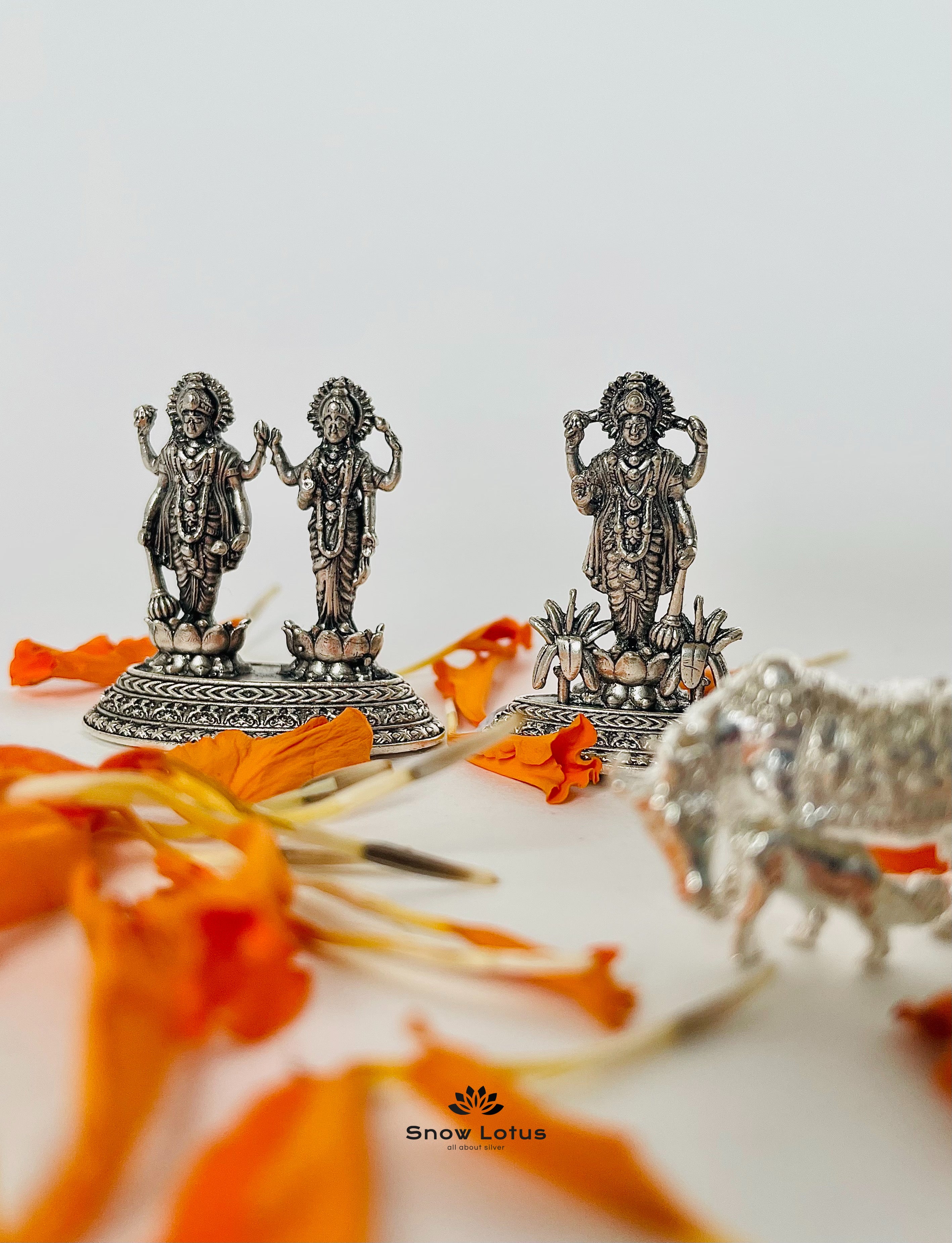 Antique Satya Narayana Swamy with Lakshmi 2D