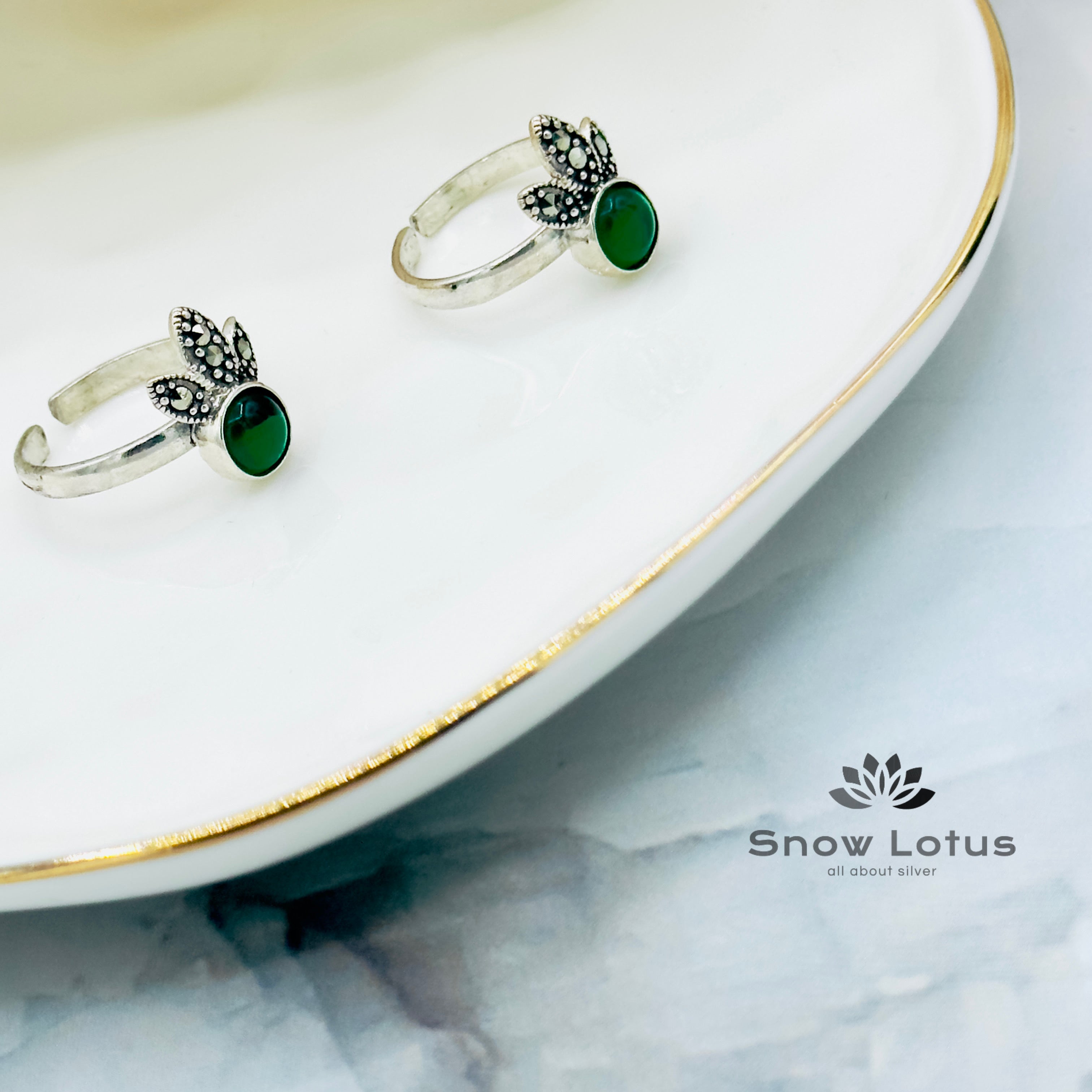 Leaf Crown Marcasite Toerings(Green)