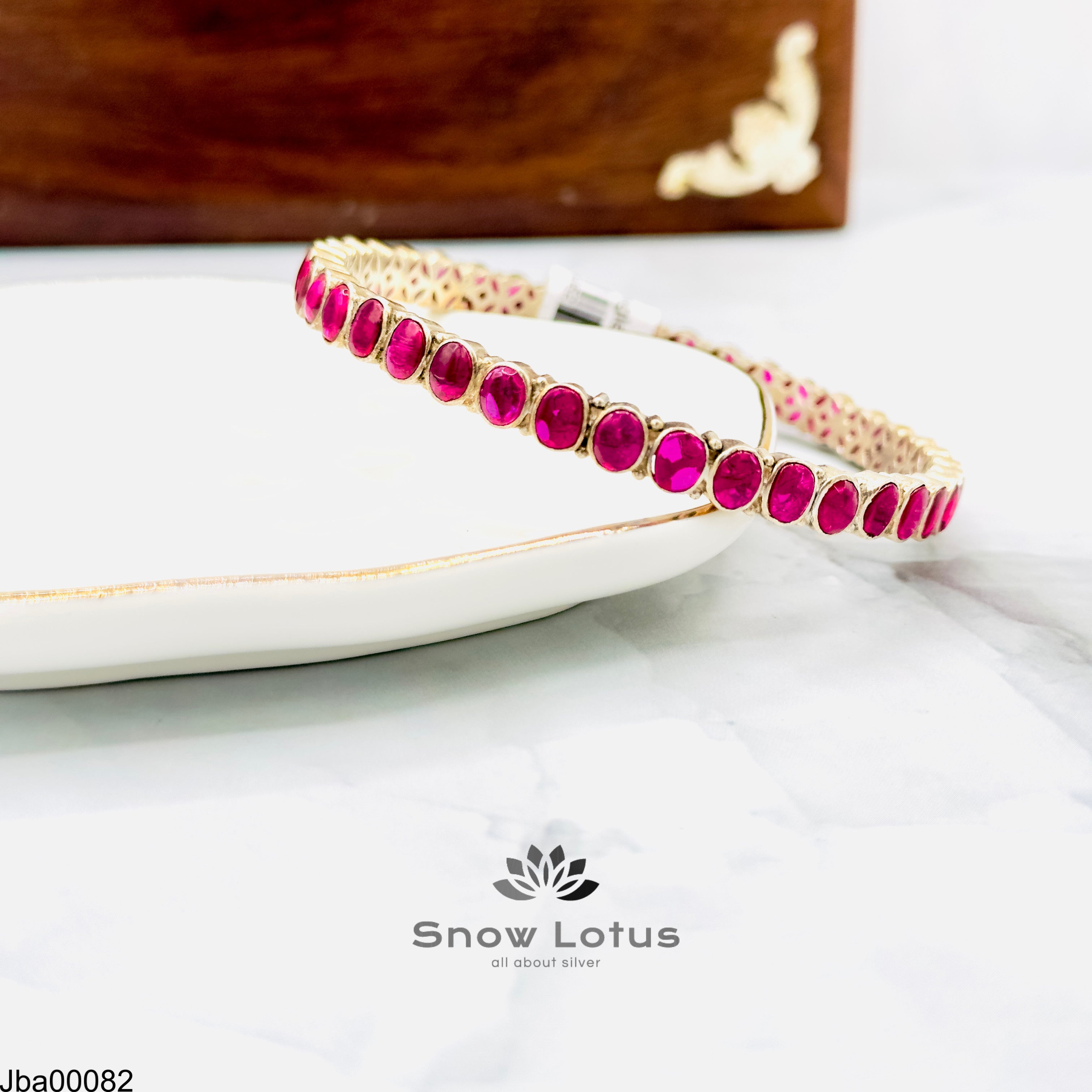 Round pink bangle 2.6