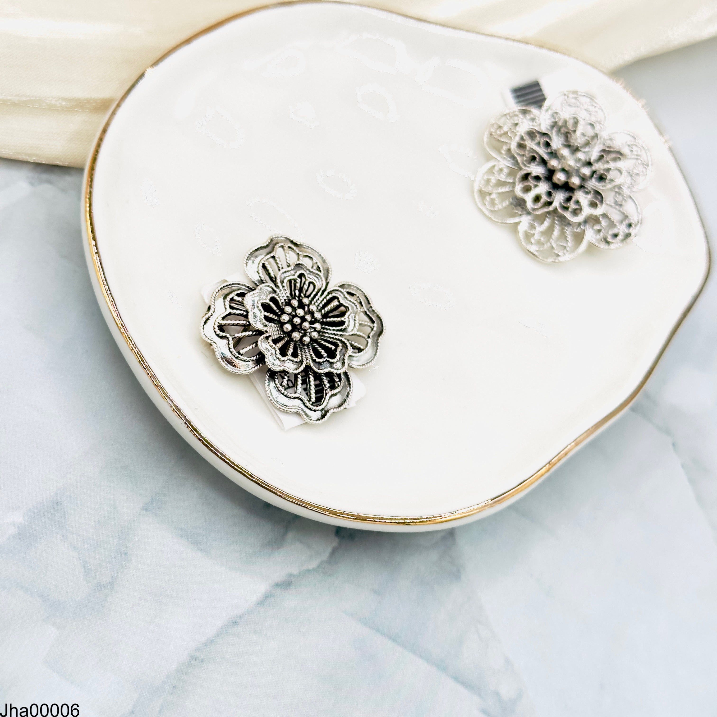 Gorgeous Small Hair Brooch