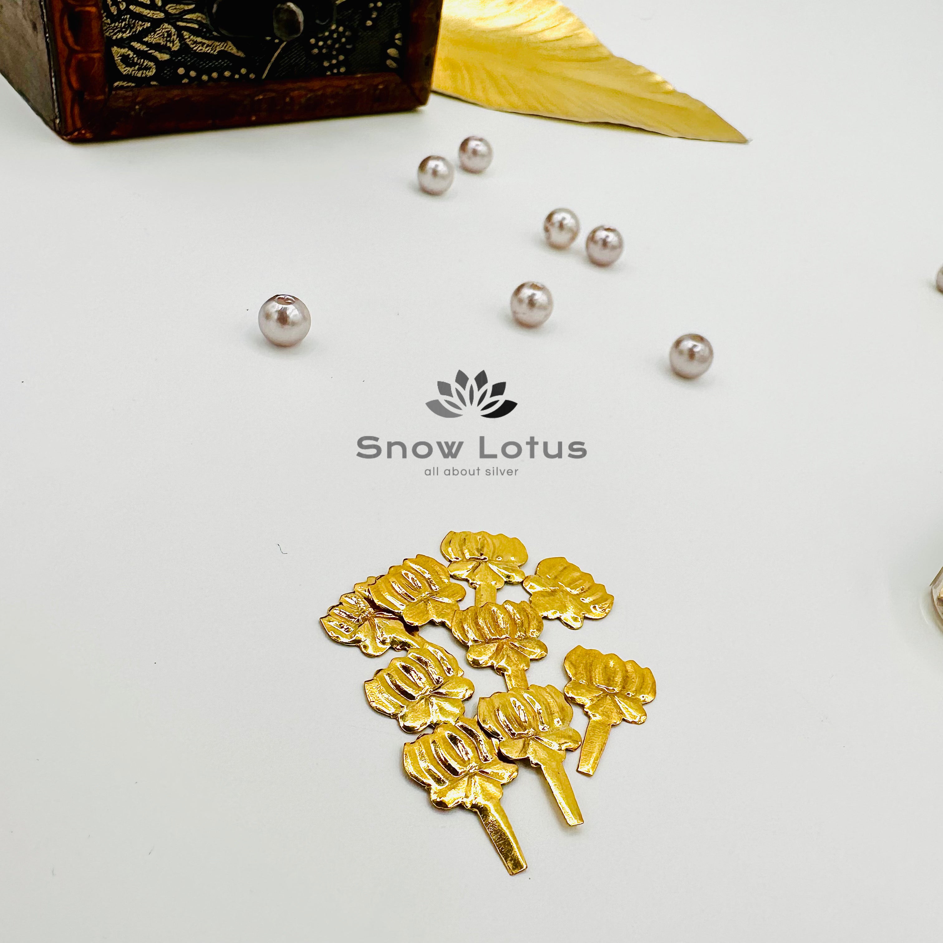 108 Gold Polish Lotus 2D