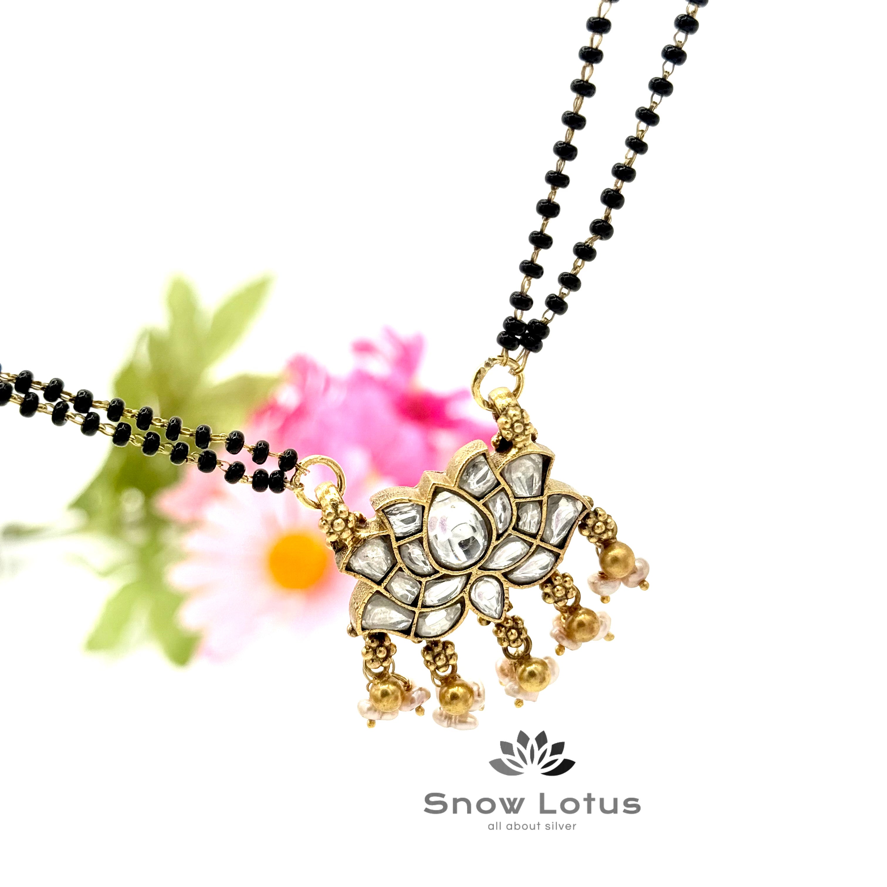 White Lotus Kundan Mangalsutra