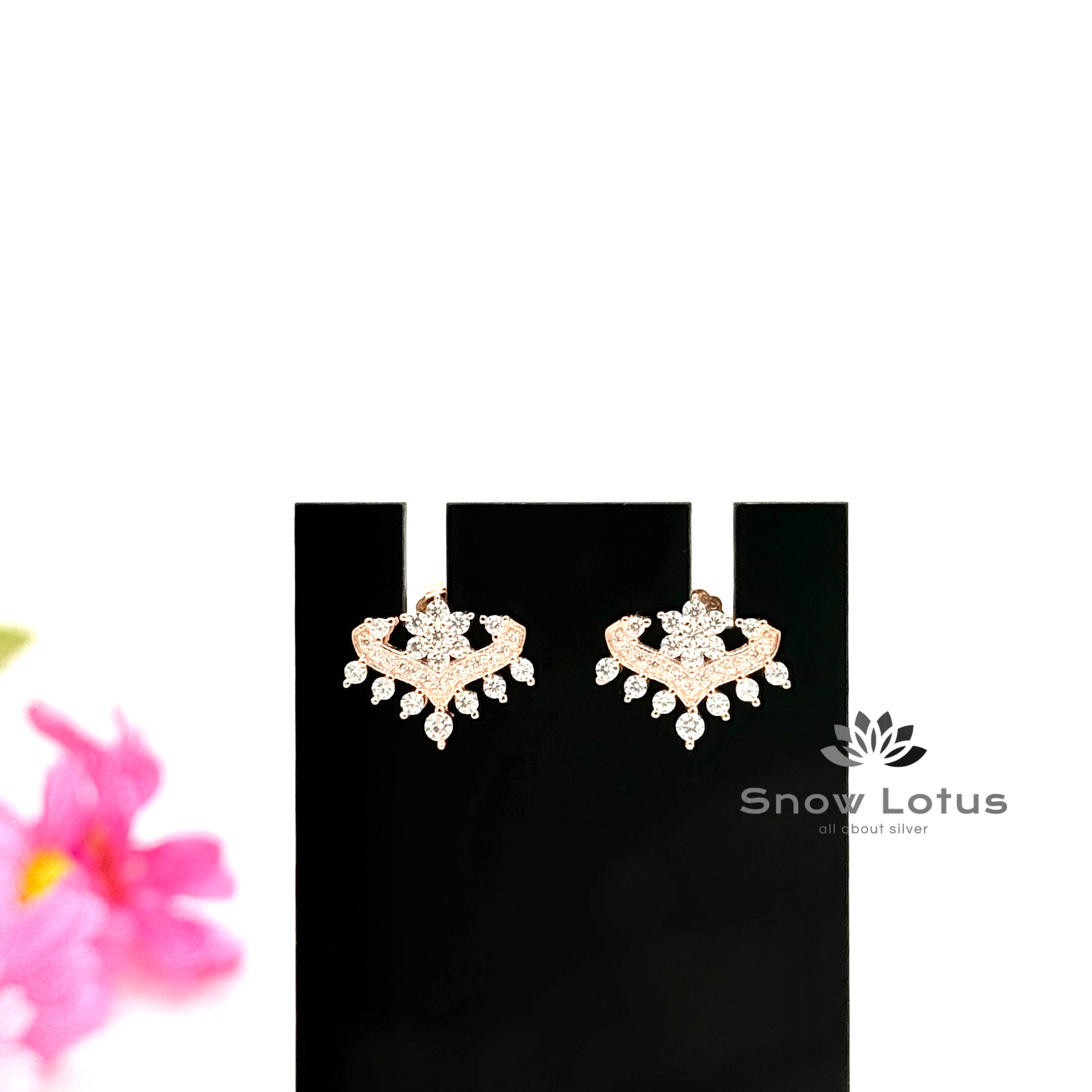 Ravishing mangalsutra with earrings