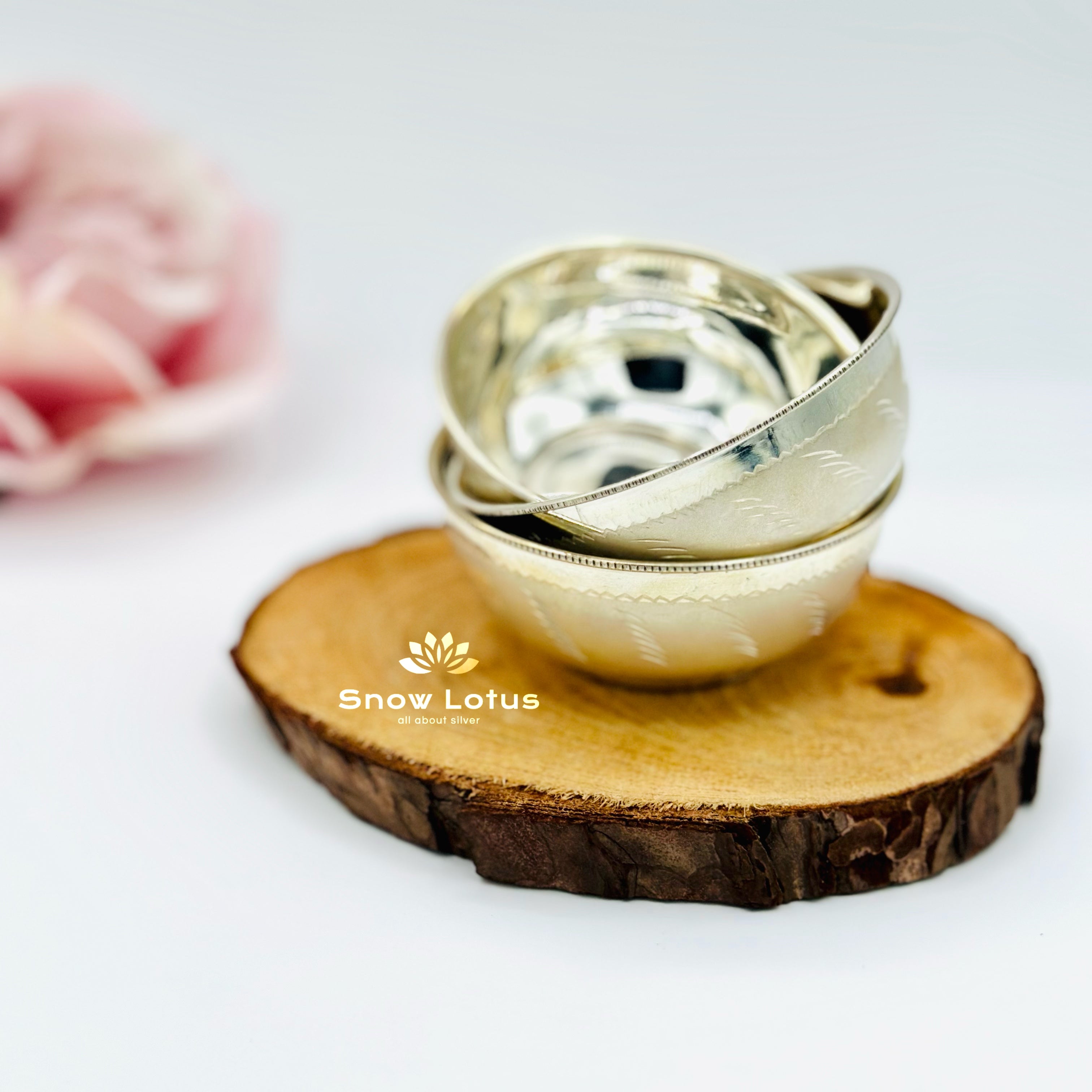 Shiny Bowls with Engraving